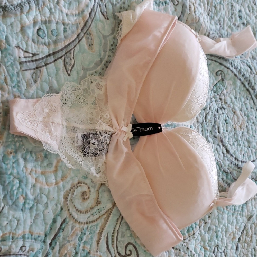 Bra and panty set